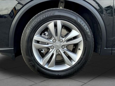 Used 2025 Acura MDX FWD image 16
