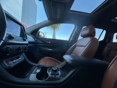 Used 2020 GMC Acadia AT4 image 15