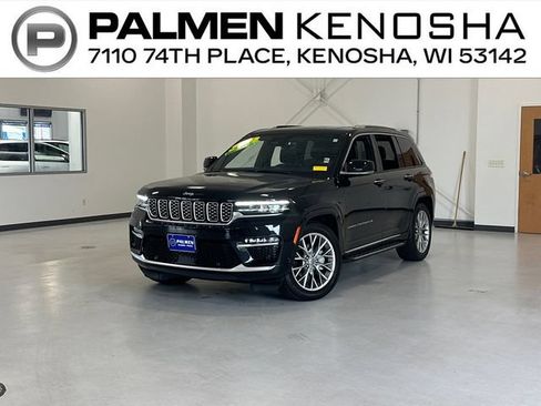 Used 2023 Jeep Grand Cherokee Summit AWD/4WD image 1