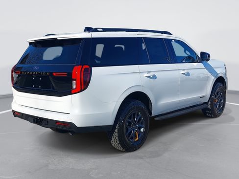 New 2026 Ford Expedition Tremor image 5