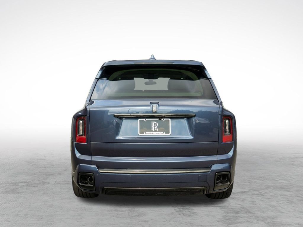 New 2027 Rolls-Royce Cullinan Black Badge AWD/4WD image 9