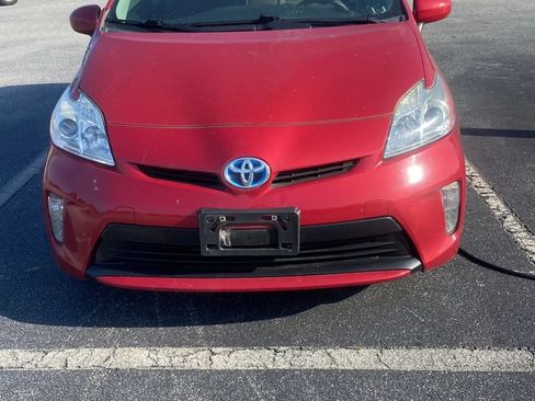 Used 2014 Toyota Prius Two FWD image 1