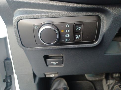 New 2025 Ford Bronco 4-Door image 22