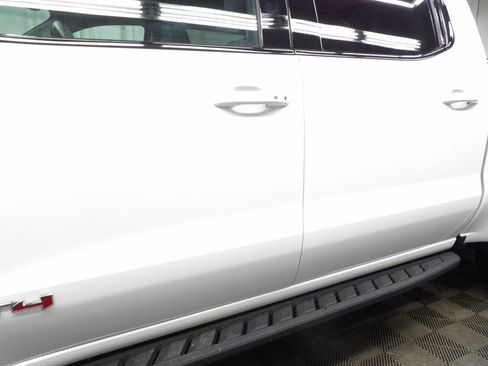 Used 2025 GMC Sierra 1500 AT4 w/ Technology Package AWD/4WD image 48