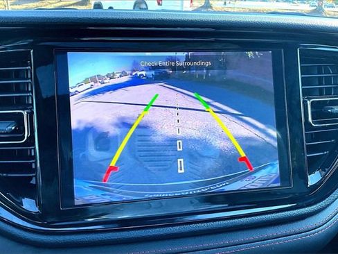 Used 2023 Dodge Durango GT image 14