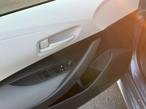 Used 2023 Toyota Corolla LE w/ Carpet Mat Package (TMS) image 14