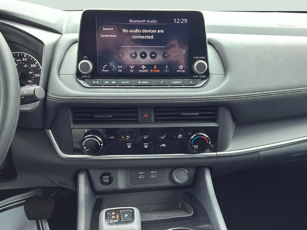 Used 2025 Nissan Rogue S FWD image 15