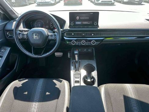 Used 2024 Honda Civic Sport image 11
