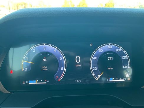 New 2025 Jeep Grand Cherokee Limited image 19