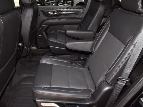 Used 2023 GMC Yukon Denali w/ LPO, Floor Liner Package AWD/4WD image 14