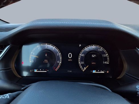 New 2025 Jeep Grand Cherokee L Limited w/ Luxury Tech Group II image 12