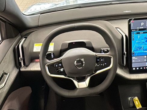 New 2026 Volvo EX30 Ultra w/ Climate Package image 12