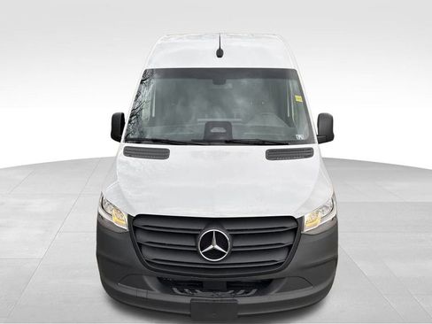 New 2025 Mercedes-Benz Sprinter 2500 image 8