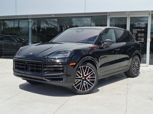 New 2026 Porsche Cayenne S AWD/4WD image 1
