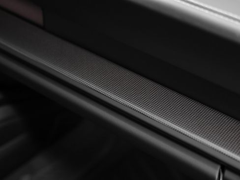 Used 2025 Porsche 911 Carrera w/ Premium Package image 28