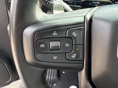 Used 2025 GMC Sierra 1500 AT4 w/ Technology Package AWD/4WD image 22