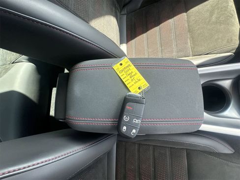 Used 2024 Dodge Hornet GT image 35