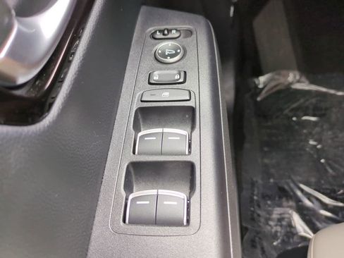 Used 2024 Honda CR-V EX-L image 23