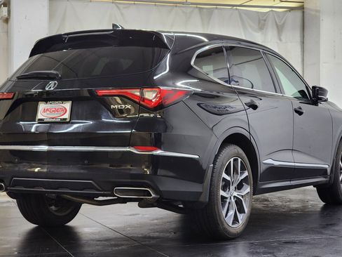 Used 2024 Acura MDX SH-AWD w/ Technology Package image 5