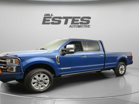 Used 2022 Ford F350 Platinum AWD/4WD image 1