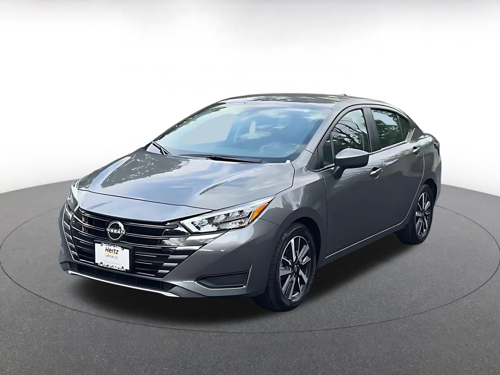 Used 2025 Nissan Versa SV FWD image 6