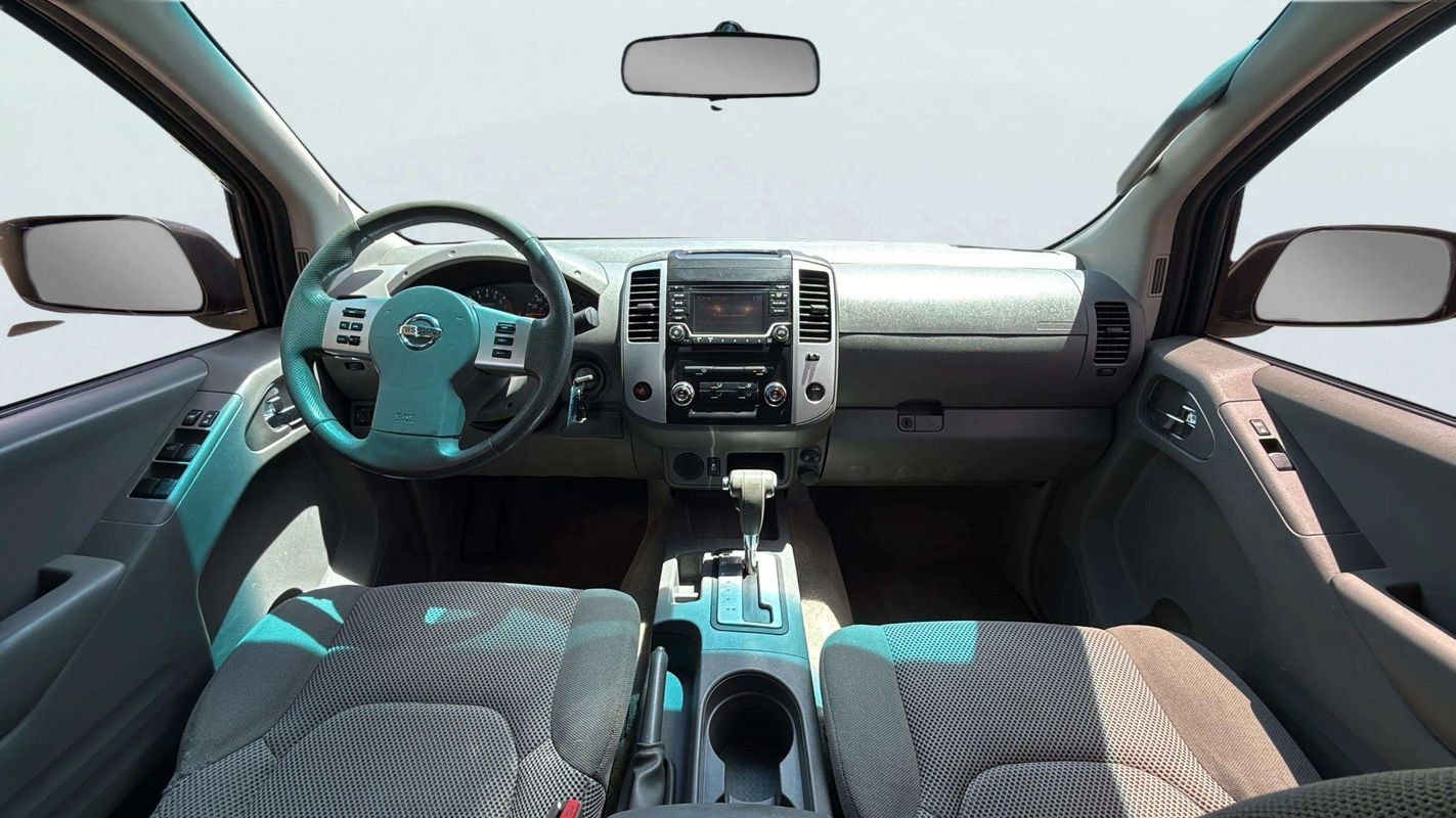 Used 2018 Nissan Frontier SV RWD image 16