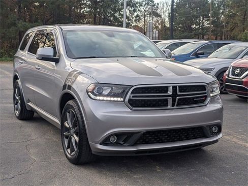 Used 2018 Dodge Durango GT image 2