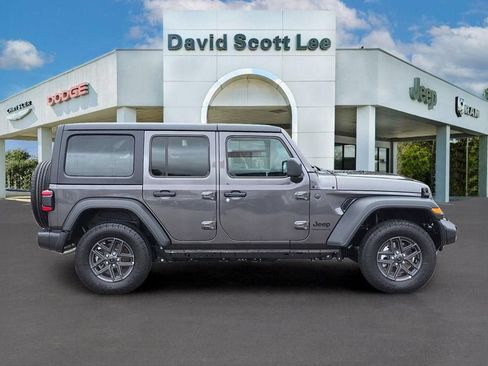 New 2026 Jeep Wrangler Unlimited Sport w/ Dual Top Group AWD/4WD image 5