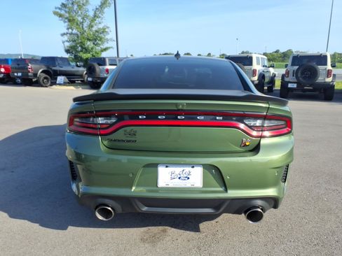 Used 2021 Dodge Charger Scat Pack RWD image 4
