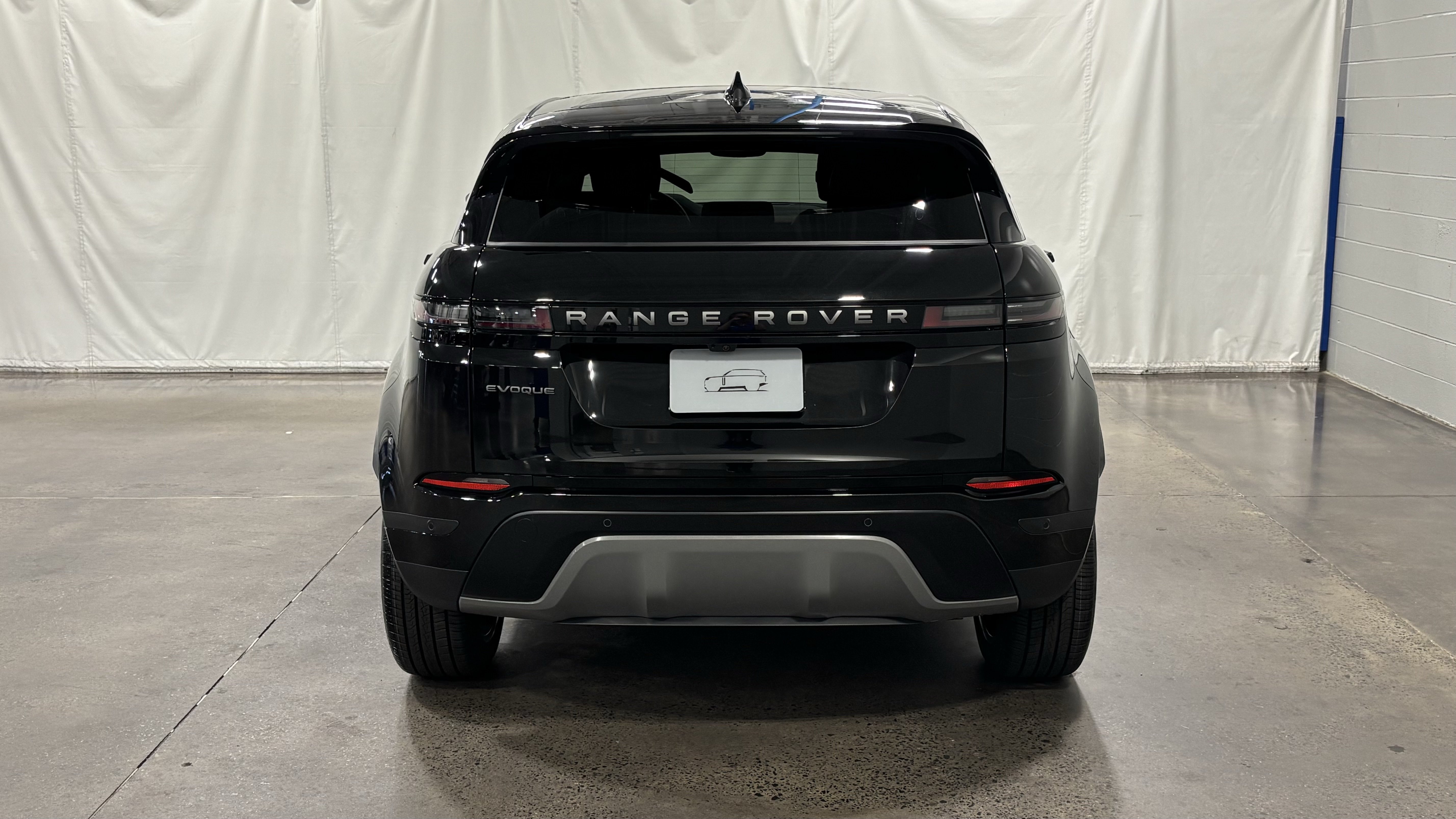 New 2026 Land Rover Range Rover Evoque S AWD/4WD image 8