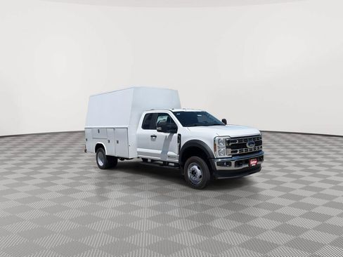 New 2025 Ford F550 4x4 SuperCab Super Duty image 30