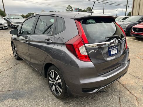 Used 2018 Honda Fit EX image 8