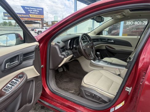 Used 2013 Chevrolet Malibu LT FWD image 9