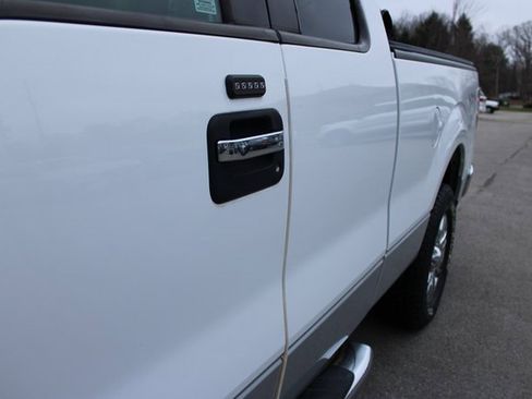 Used 2010 Ford F150 XLT image 41