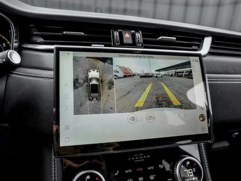 New 2026 Jaguar F-PACE R-Dynamic S image 14