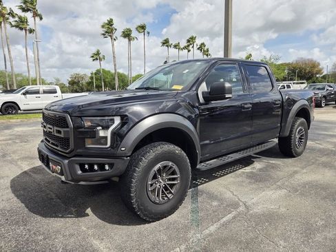 Used 2020 Ford F150 Raptor w/ Equipment Group 801A Mid image 3