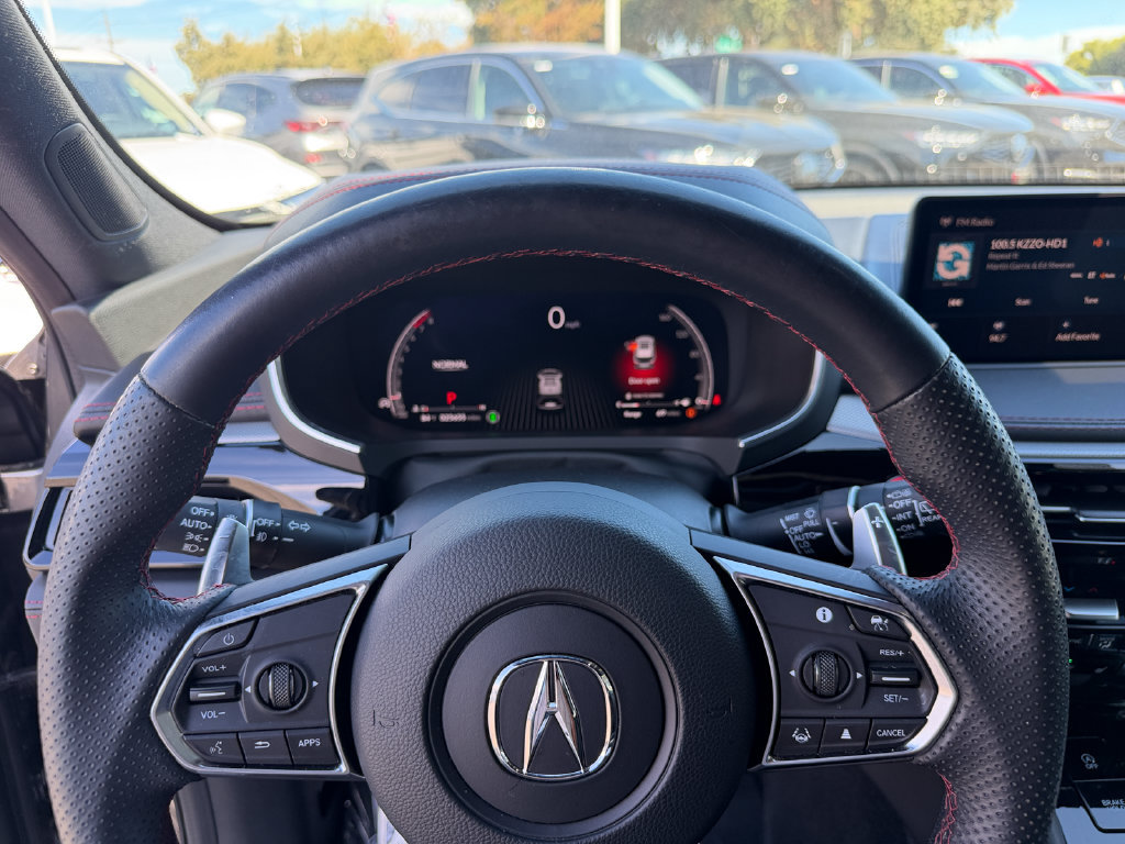 Used 2023 Acura MDX A-Spec AWD/4WD image 15