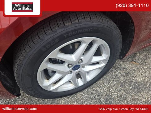 Used 2014 Ford Fusion SE w/ Equipment Group 202A FWD image 22