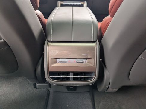 Used 2024 Lincoln Nautilus Black Label image 23