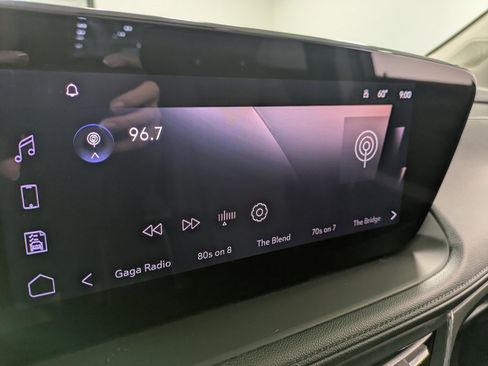 Used 2024 Buick Encore GX Preferred image 11