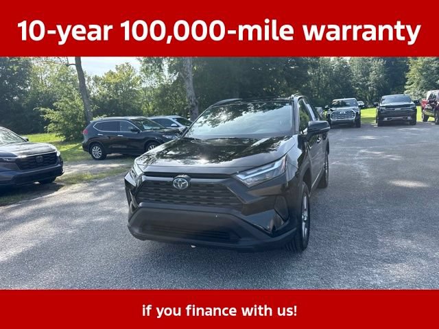 Used 2023 Toyota RAV4 LE AWD/4WD image 7