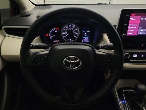 Used 2021 Toyota Corolla LE FWD image 22