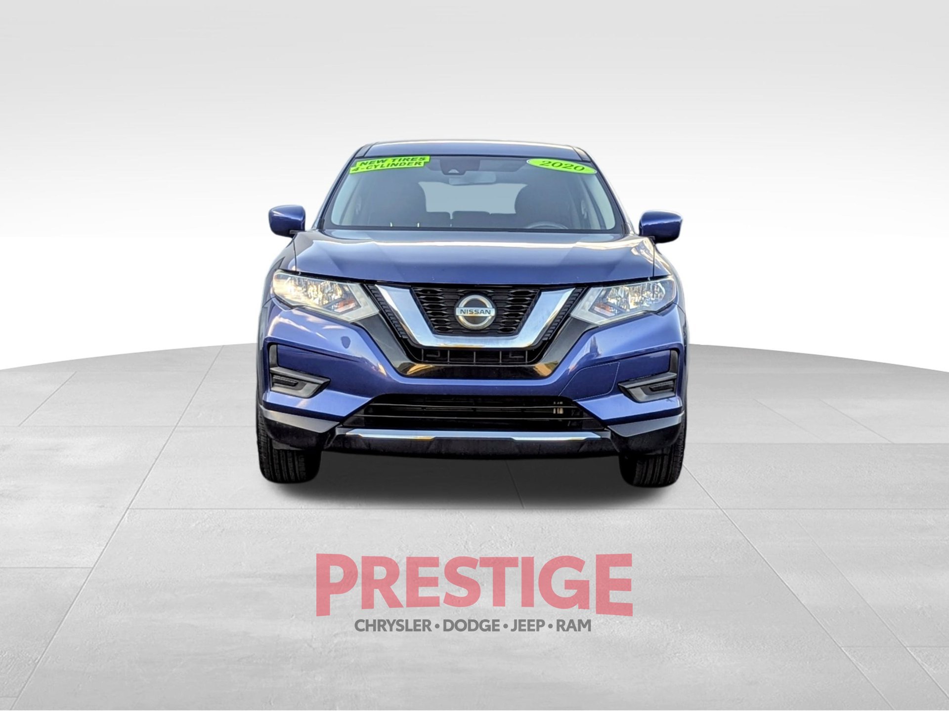 Used 2020 Nissan Rogue S FWD image 3