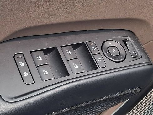 Certified 2024 Kia EV9 GT-Line AWD/4WD image 27