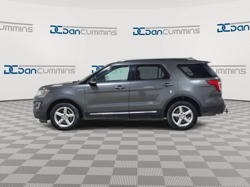 Used 2016 Ford Explorer XLT AWD/4WD image 5
