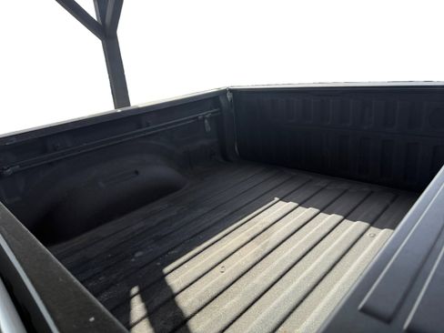 Used 2023 RAM 1500 Laramie image 12