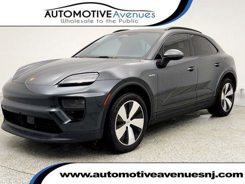 Used 2025 Porsche Macan 4 Electric AWD/4WD image 1