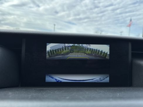 Used 2020 Lexus IS 300 image 24