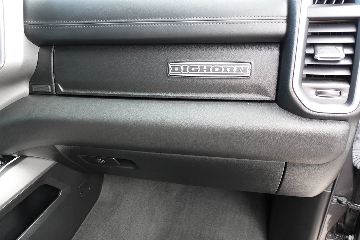 Used 2024 RAM 1500 Big Horn AWD/4WD image 38