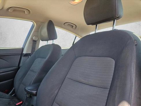 Used 2018 Kia Forte LX w/ LX Popular Package FWD image 14